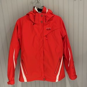 Gorgeous mountain hardwear two layer coat